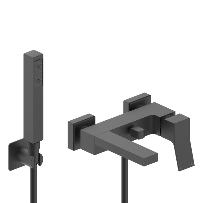 Смеситель для ванны Bossini AKI лейка Cube, керамический картридж, шланг 125 см., черный матовый (Z00726.073)