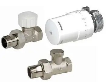 Полный термокомплект для радиатора ARCO, прямой - латунь хромированная 1/2" (880040+501285+507265) KCT02