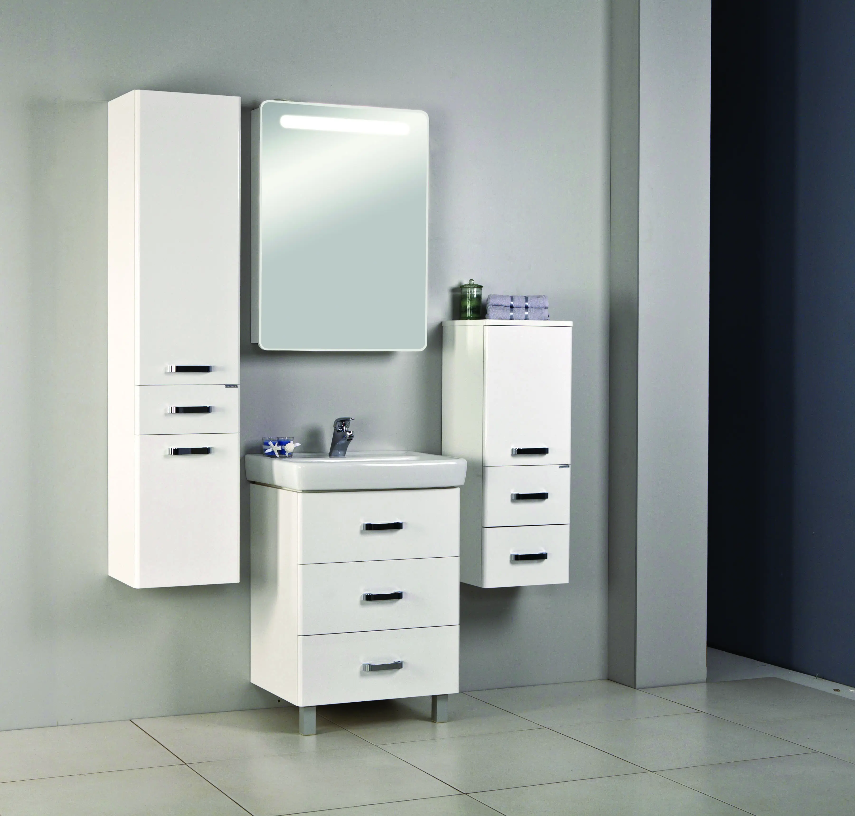 aquaton_Amerina_60M_white