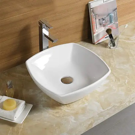 00077046_1 00077046_1