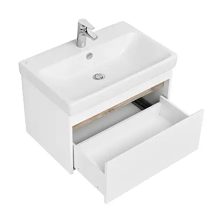 00074879_2 00074879_2