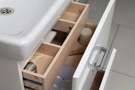 aquaton_amerina_60N_tumba