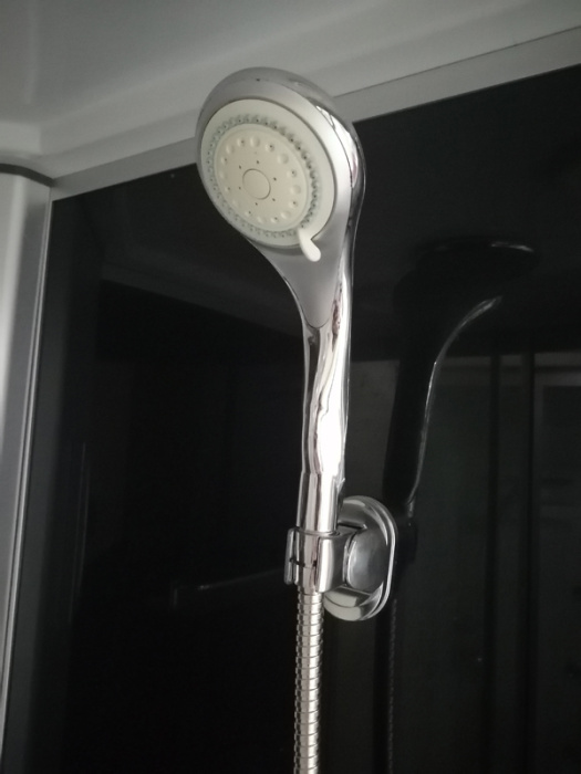 Душевая лейка со шлангом к душ. кабинам Loranto FLN (без уголка для подвода воды)